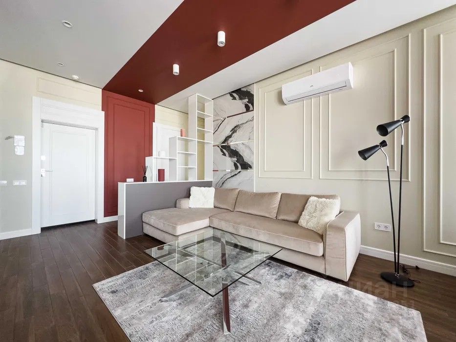 Продажа 3-комн квартиры на вторичном рынке улица Петра Алексеева, 14