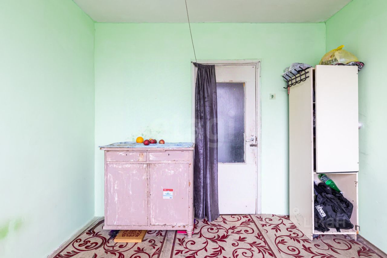 Продажа 3-комн квартиры на вторичном рынке Софийская улица, 55