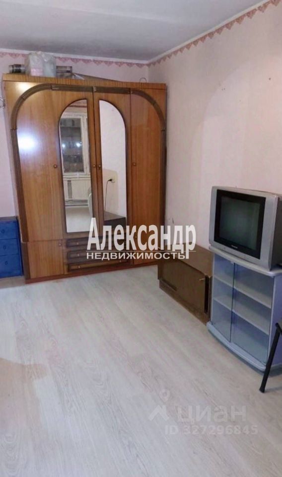 Продажа 1-комн квартиры на вторичном рынке Серебристый бульвар, 6К1