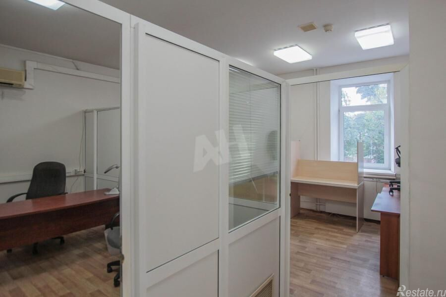 Аренда торгового помещения Ольховская ул,  д. 16