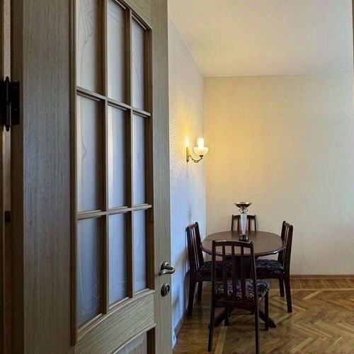 2-комн квартира Московский проспект, 75