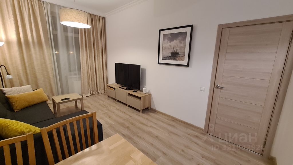 Аренда 1-комн квартиры на вторичном рынке Сестрорецк, улица Максима Горького, 2Ас2