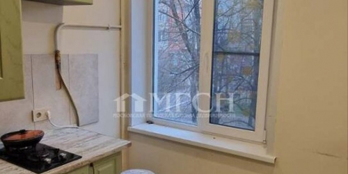 3-комн квартира улица Кравченко,  д. 20