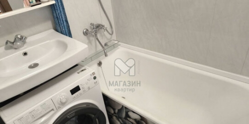 2-комн квартира улица Богайчука,  д. 8