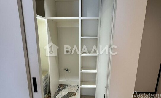 Продажа 2-комн квартиры на вторичном рынке Андропова пр-кт,  д. 9/1