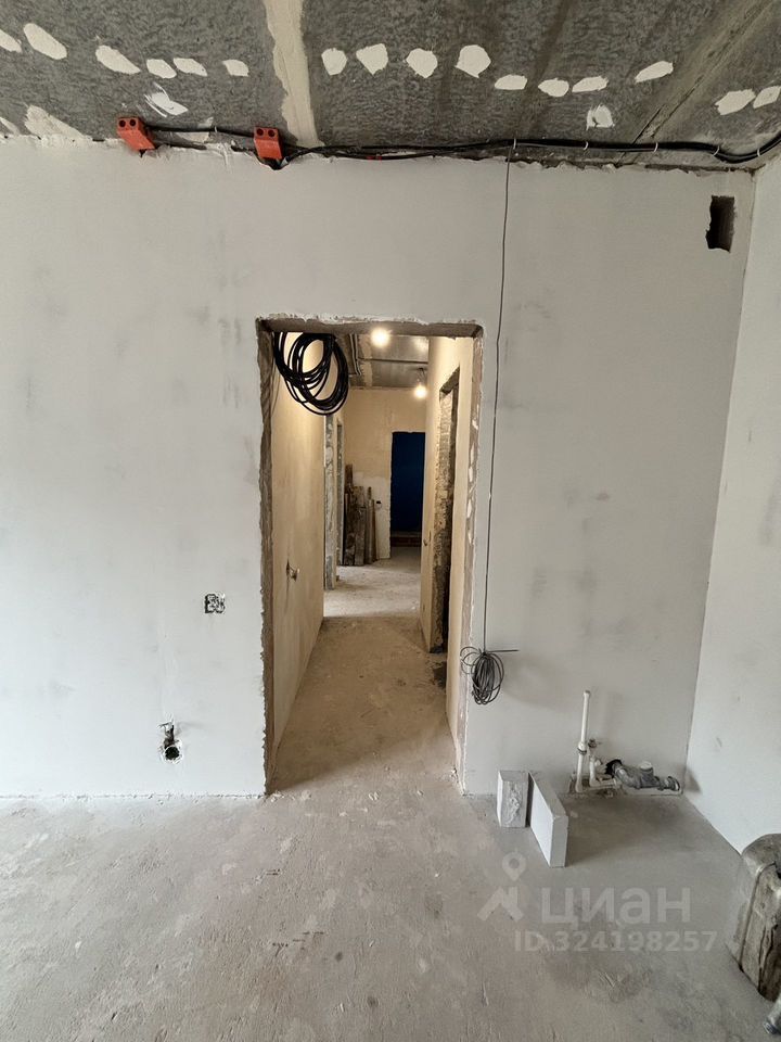 Продажа 2-комн квартиры на вторичном рынке Колпино, шоссе Рубежное, 12