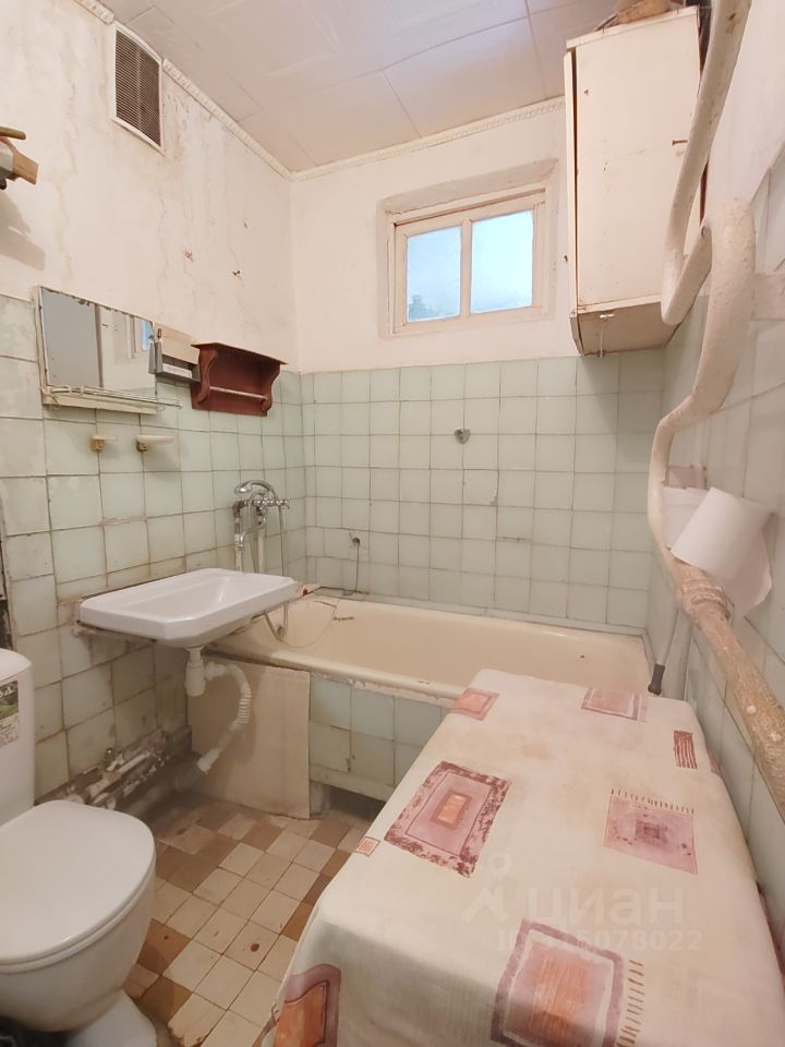 Продажа 2-комн квартиры на вторичном рынке д. Тарасково, улица Комсомольская, 27