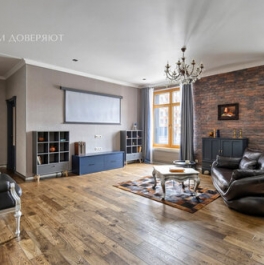 Продажа 2-комн квартиры на вторичном рынке Петровский пр-кт,  д. 24,  к. 1