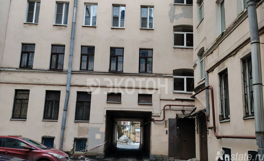 Продажа 3-комн квартиры на вторичном рынке Лиговский пр-кт