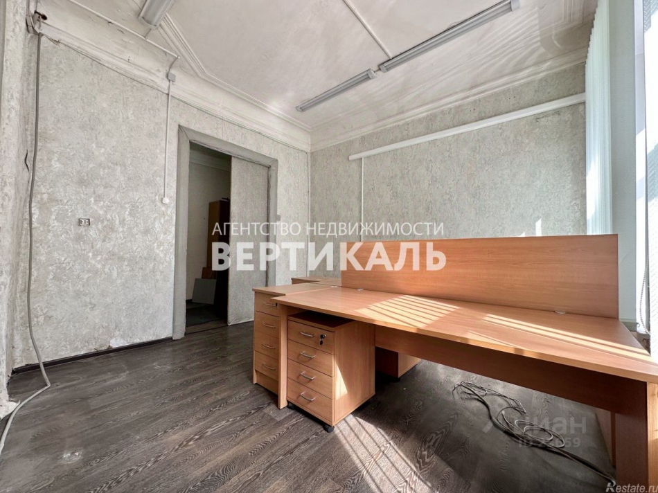 Аренда 4-комн квартиры на вторичном рынке улица Фадеева,  д. 10