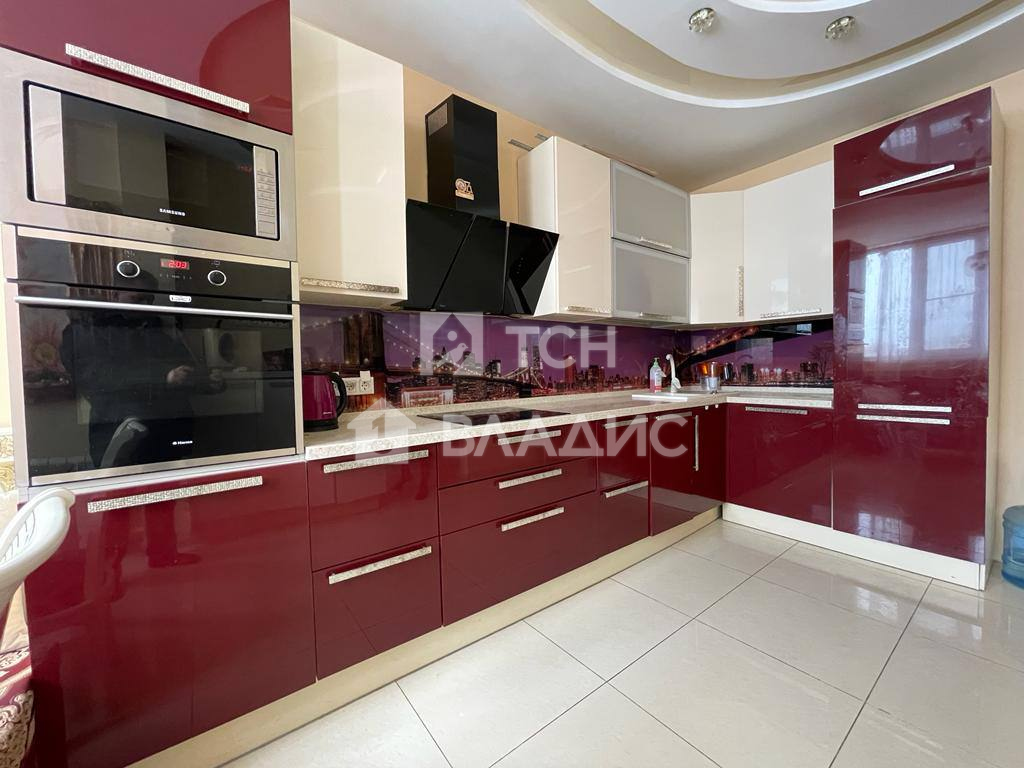 3-комн квартира Мытищи, улица Воронина, 16А