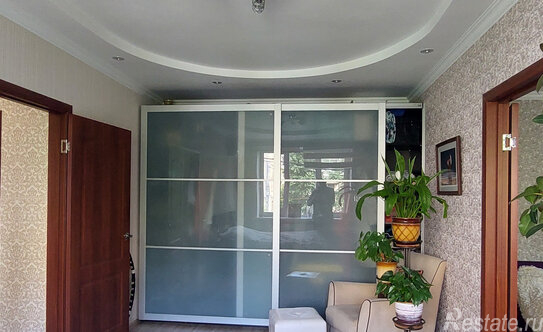 Продажа 2-комн квартиры на вторичном рынке улица Юлиуса Фучика,  д. 2/30