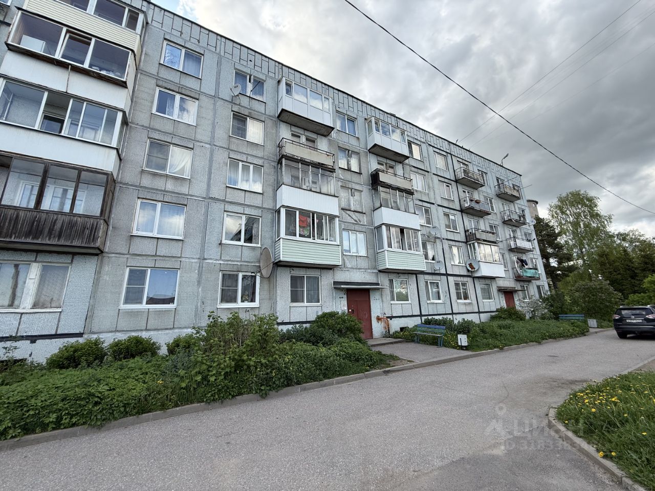 Продажа 2-комн квартиры на вторичном рынке Выборг, улица Имени А.К. Харитонова, 68