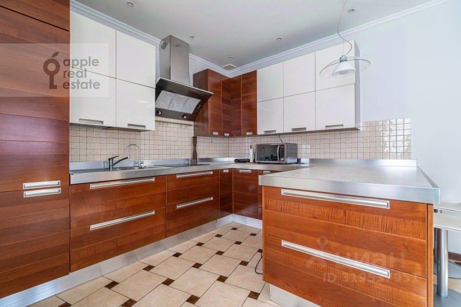 Продажа 4-комн квартиры на вторичном рынке 4-я Тверская-Ямская улица, 22к2