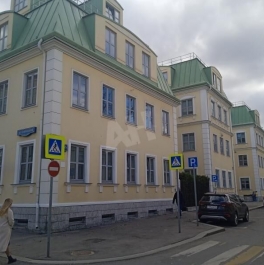 Аренда торгового помещения 1й Казачий пер