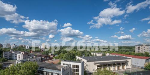 2-комн квартира улица Касаткина,  д. 20
