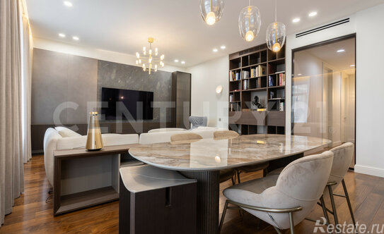 Продажа 4-комн квартиры на вторичном рынке Верхняя улица,  д. 20 к1