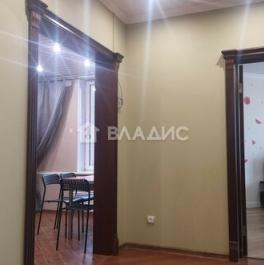 Продажа 2-комн квартиры на вторичном рынке улица Передовиков,  д. 9 к2