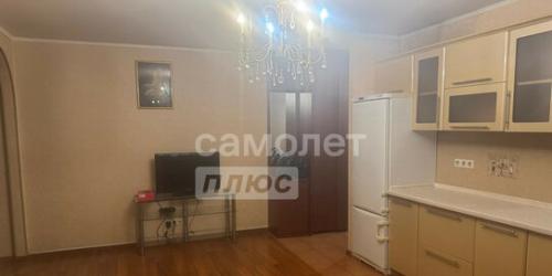 3-комн квартира Ставропольская улица,  д. 2