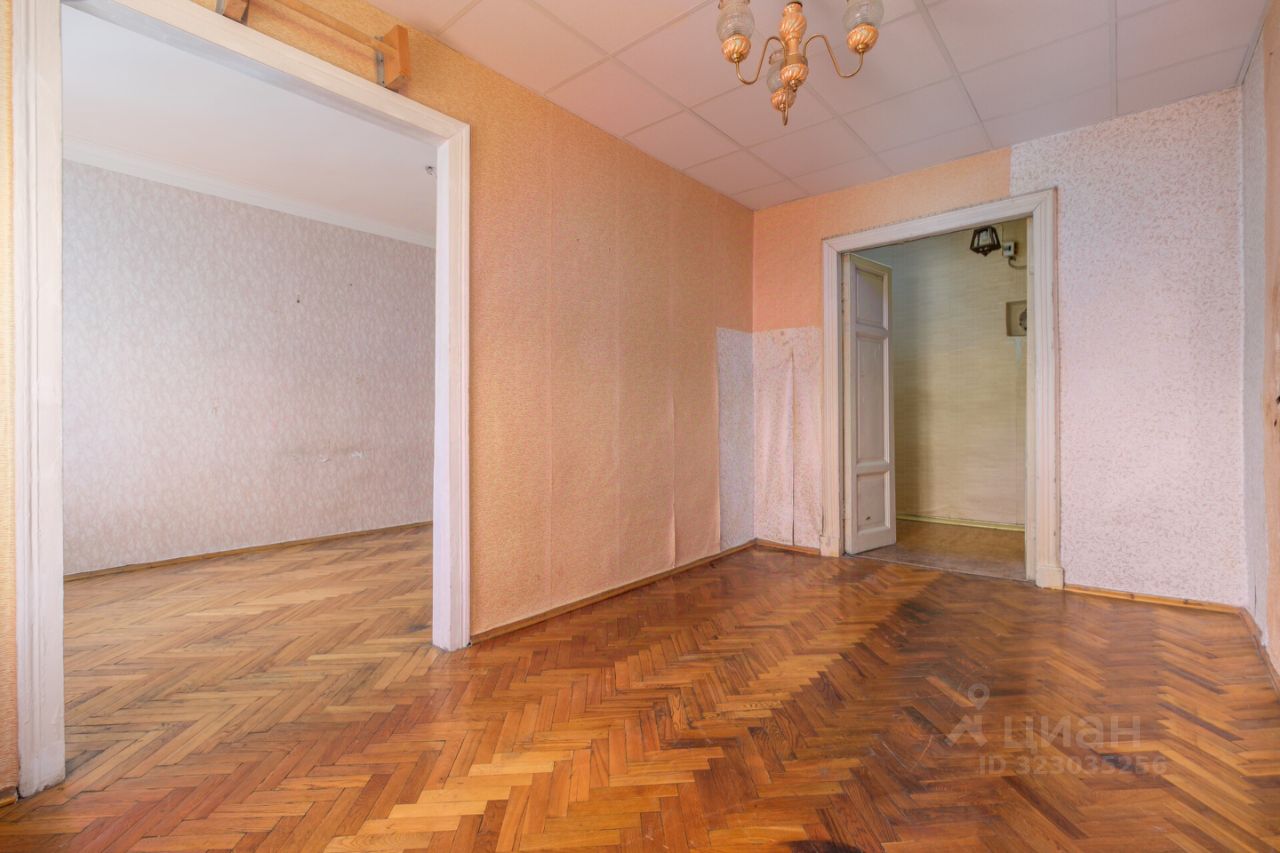 Продажа 3-комн квартиры на вторичном рынке улица Мира, 31