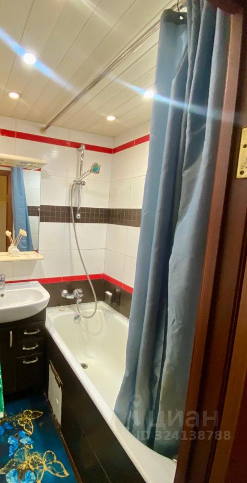 Аренда 3-комн квартиры на вторичном рынке Петрозаводская улица, 15К3