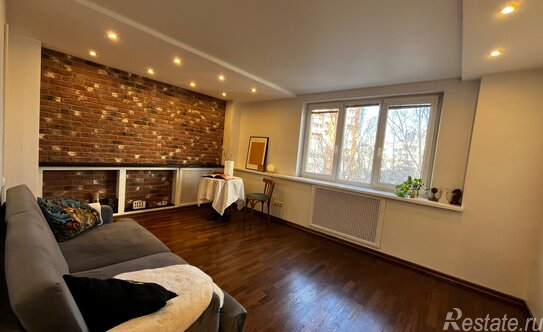 Продажа 2-комн квартиры на вторичном рынке Серебристый б-р,  д. 15