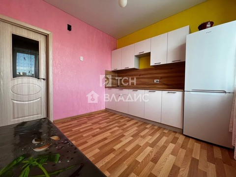 Продажа 1-комн квартиры на вторичном рынке Свердловский, улица Строителей,  д. 14
