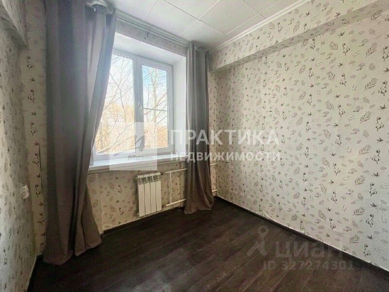 Продажа 3-комн квартиры на вторичном рынке Авиационный переулок, 4
