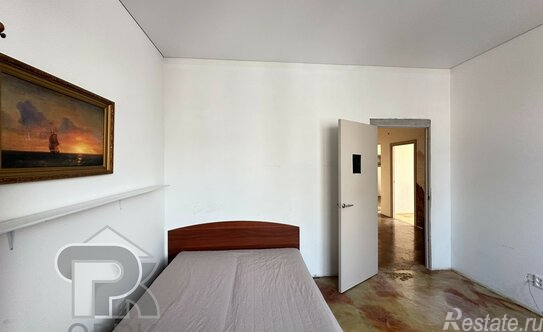 Продажа 3-комн квартиры на вторичном рынке Варшавское ш,  д. 168