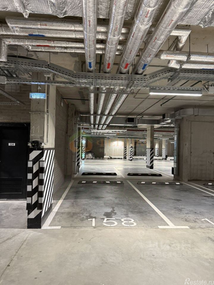 Продажа гаража Малоохтинский пр-кт,  д. 68б