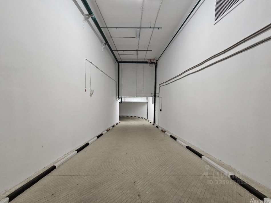 Продажа гаража Авиационная улица,  д. 61/2