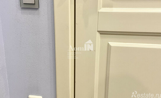 Продажа 3-комн квартиры на вторичном рынке площадь Конституции,  д. 1 к2