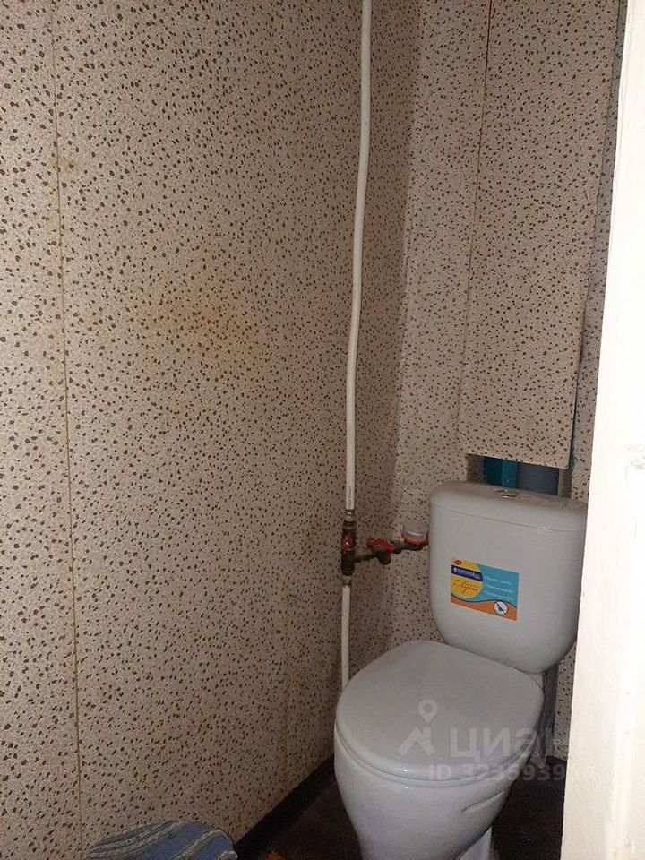 Продажа 2-комн квартиры на вторичном рынке Сланцы, улица Баранова, 6