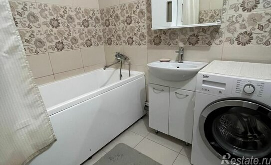 Продажа 1-комн квартиры на вторичном рынке Мурино г, Воронцовский б-р,  д. 8