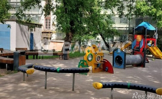 Продажа 2-комн квартиры на вторичном рынке Авиамоторная улица,  д. 22/12