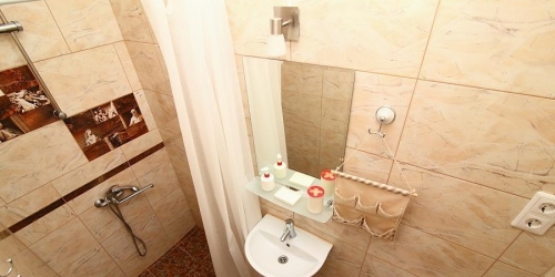 Студия дегтярная,  д. 18