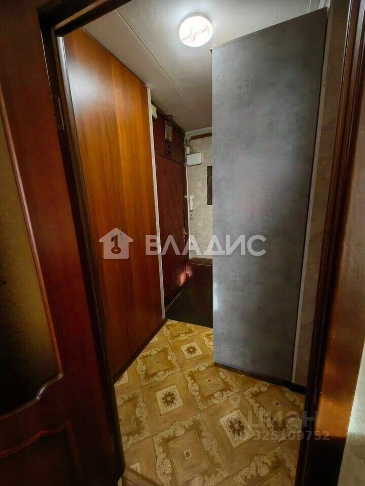Продажа 2-комн квартиры на вторичном рынке улица Бехтерева, 43К2