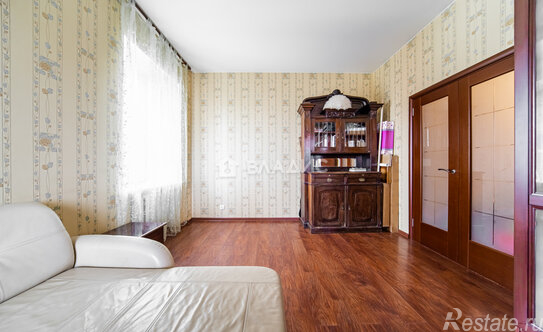 Продажа 2-комн квартиры на вторичном рынке Репищева улица,  д. 7