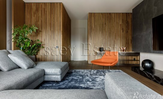 Продажа 2-комн квартиры на вторичном рынке Авиационная улица,  д. 77 к2