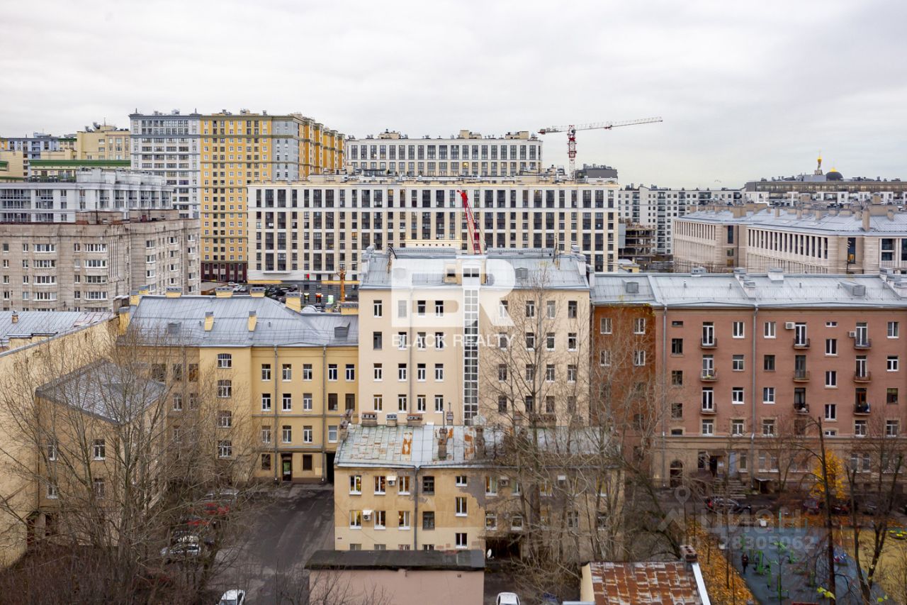 Продажа 2-комн квартиры на вторичном рынке Московский проспект, 72к2