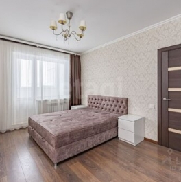 Продажа 2-комн квартиры на вторичном рынке улица Кораблестроителей,  д. 38 к1