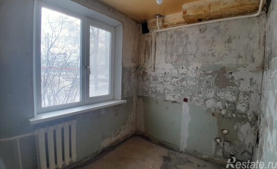 Продажа 2-комн квартиры на вторичном рынке Лобня, Букинское шоссе,  д. 4