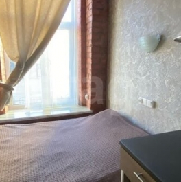 Продажа 6-комн квартиры на вторичном рынке Съезжинская улица,  д. 32
