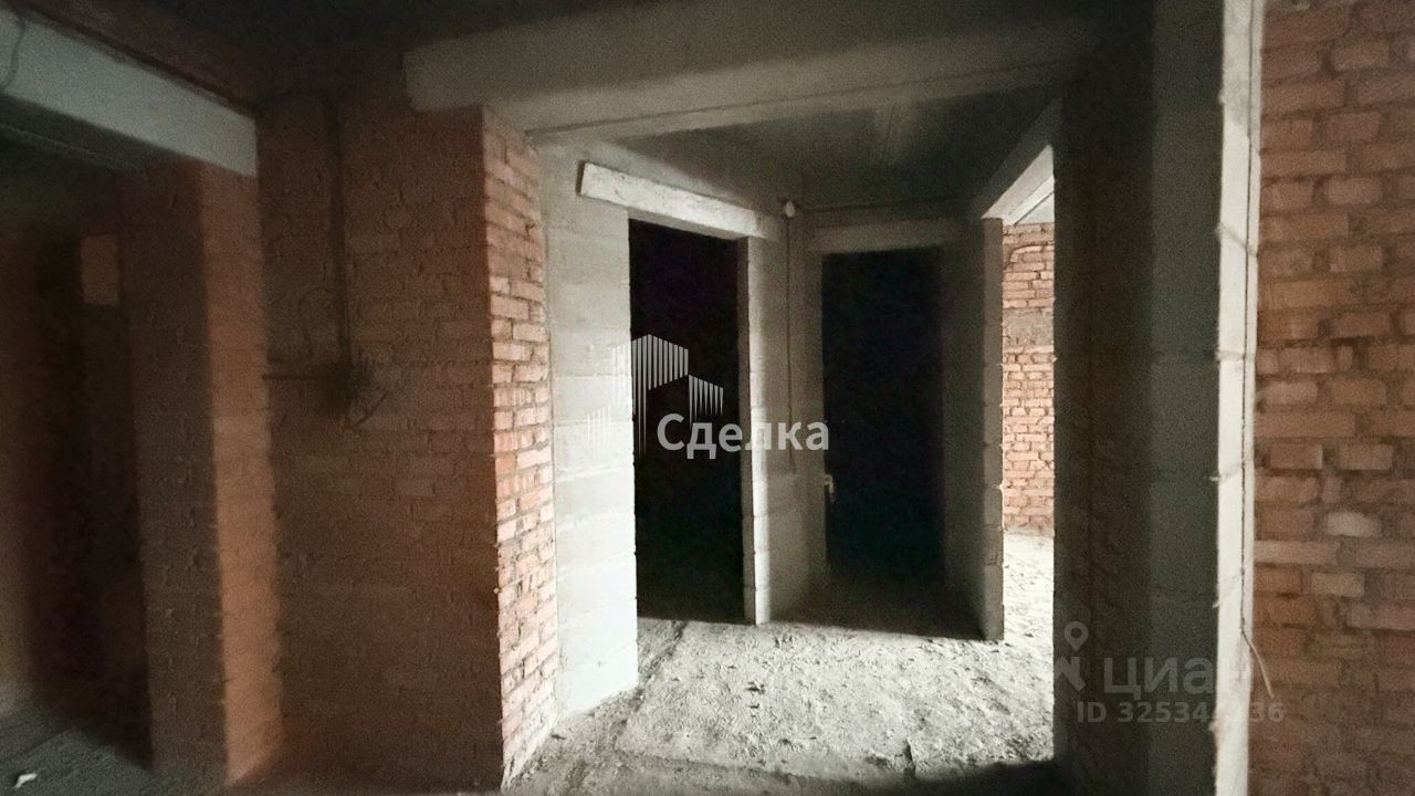 Продажа 1-комн квартиры на вторичном рынке пос. Радужный, 65