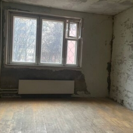 Продажа 2-комн квартиры на вторичном рынке улица Адмирала Лазарева,  д. 38