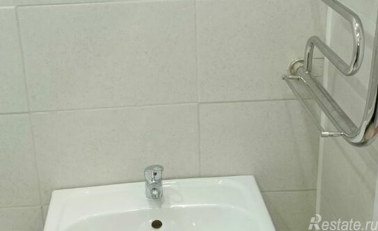 Продажа 1-комн квартиры на вторичном рынке Ломоносов г, Федюнинского ул,  д. 16