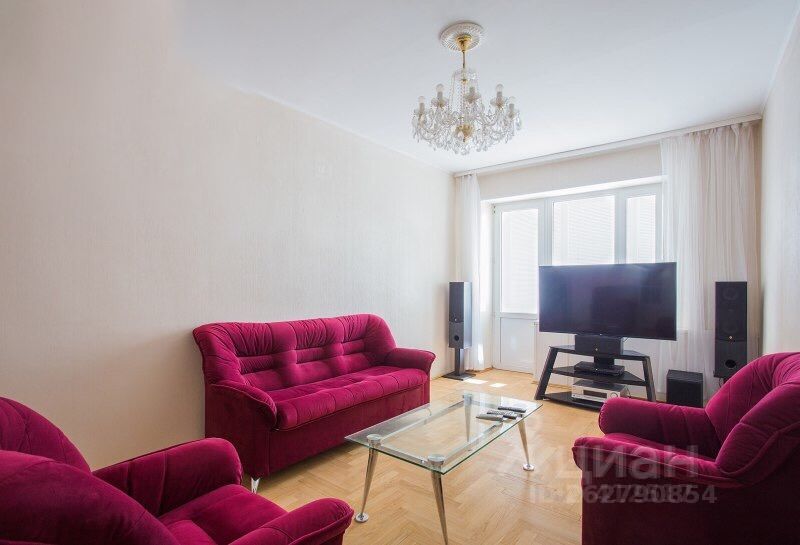 Аренда 3-комн квартиры на вторичном рынке улица Климашкина, 9