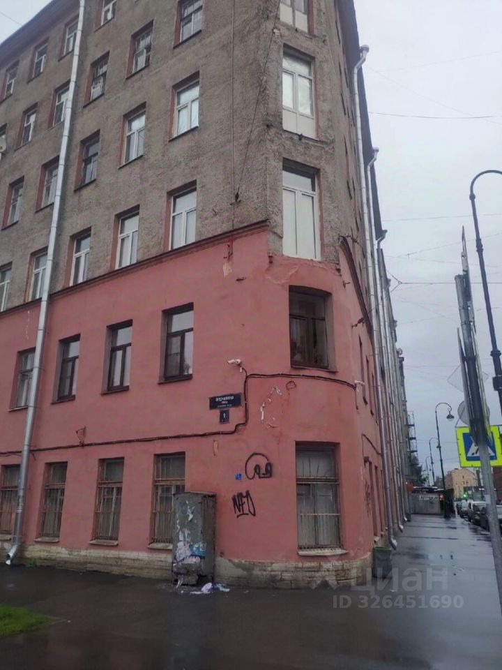 Продажа комнаты проспект Большой Васильевского острова, 101