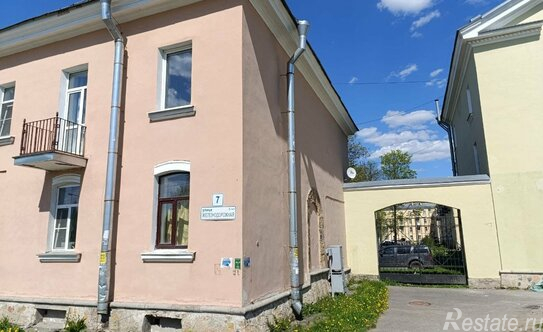 Продажа 2-комн квартиры на вторичном рынке Железнодорожная улица,  д. 7