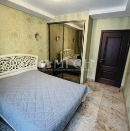 Продажа 2-комн квартиры на вторичном рынке Ивантеевка г, Голландский квартал мкр,  д. 7